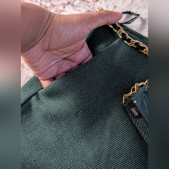 Elegant Green Jacket and Pants Combo with Gold Trim - Picture 4 of 16